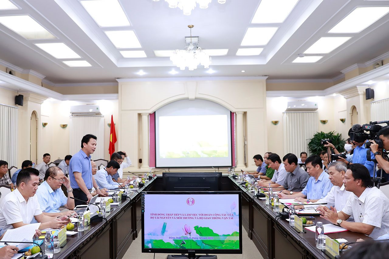 Áp dụng cơ chế đặc thù, khơi thông nguồn cung vật liệu cho cao tốc trên địa bàn Đồng Tháp