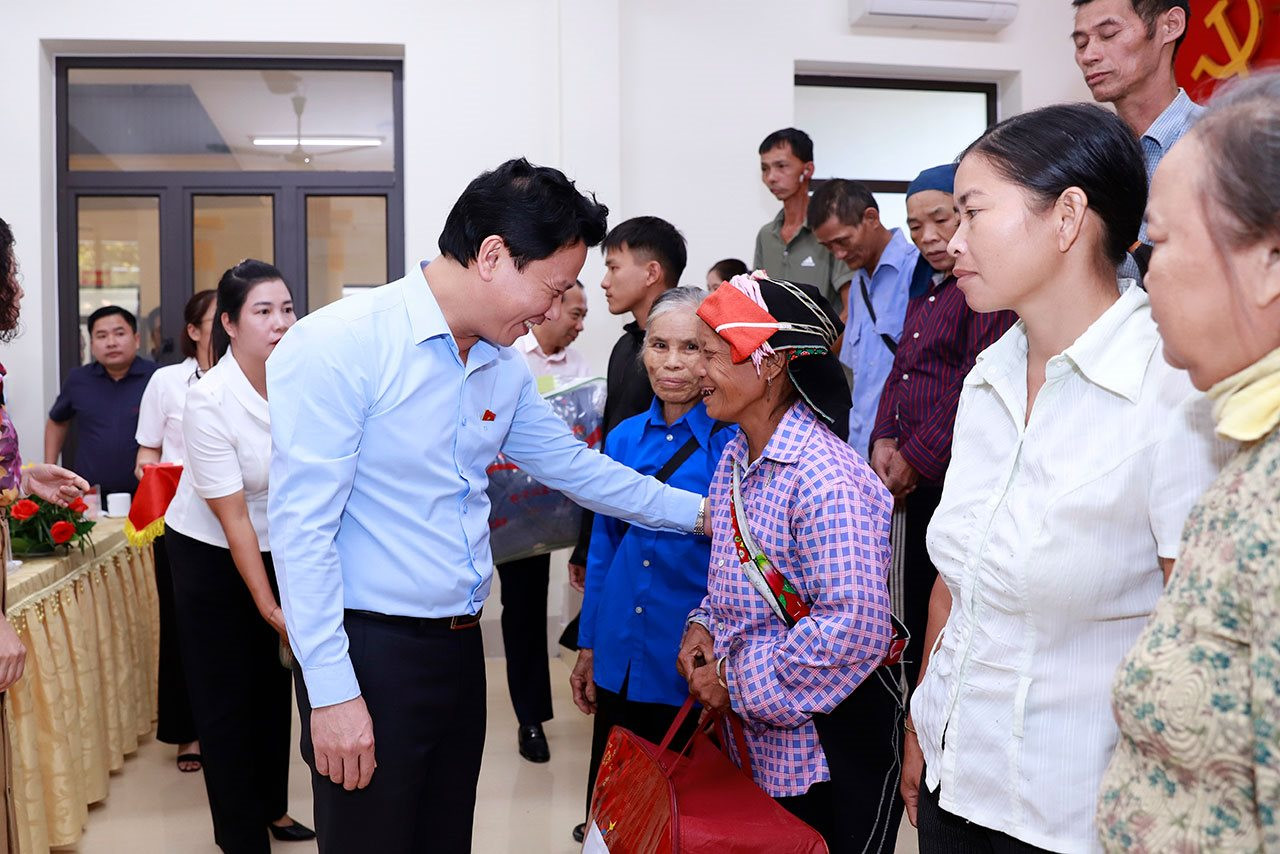 Bộ trưởng Đặng Quốc Khánh tiếp xúc cử tri Hà Giang trước Kỳ họp thứ 6, Quốc hội khóa XV