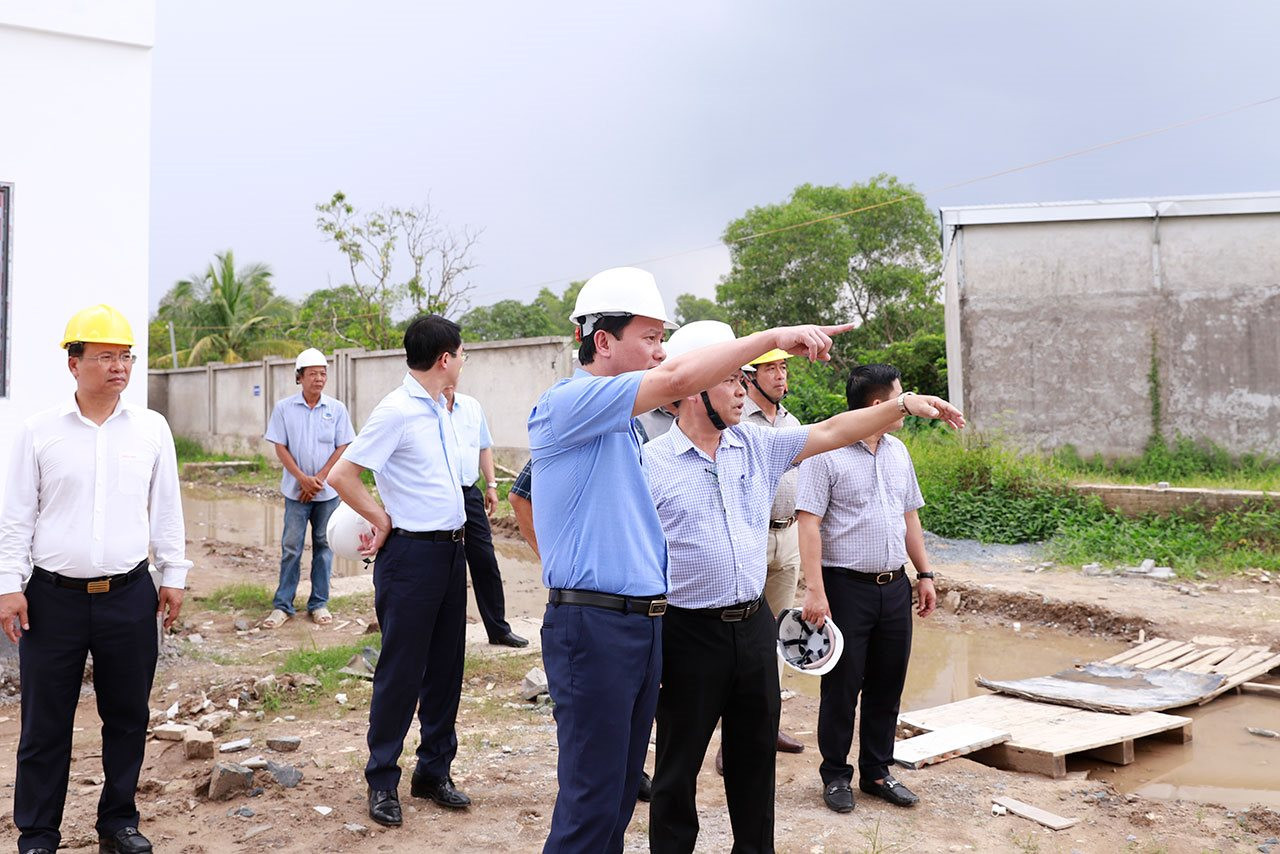 Bộ trưởng Bộ TN&MT Đặng Quốc Khánh kiểm tra dự án Trung tâm dữ liệu vùng đồng ĐBSCL tích hợp dữ liệu TN&MT