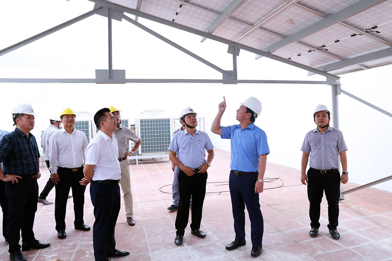 Bộ trưởng Bộ TN&MT Đặng Quốc Khánh kiểm tra dự án Trung tâm dữ liệu vùng đồng ĐBSCL tích hợp dữ liệu TN&MT