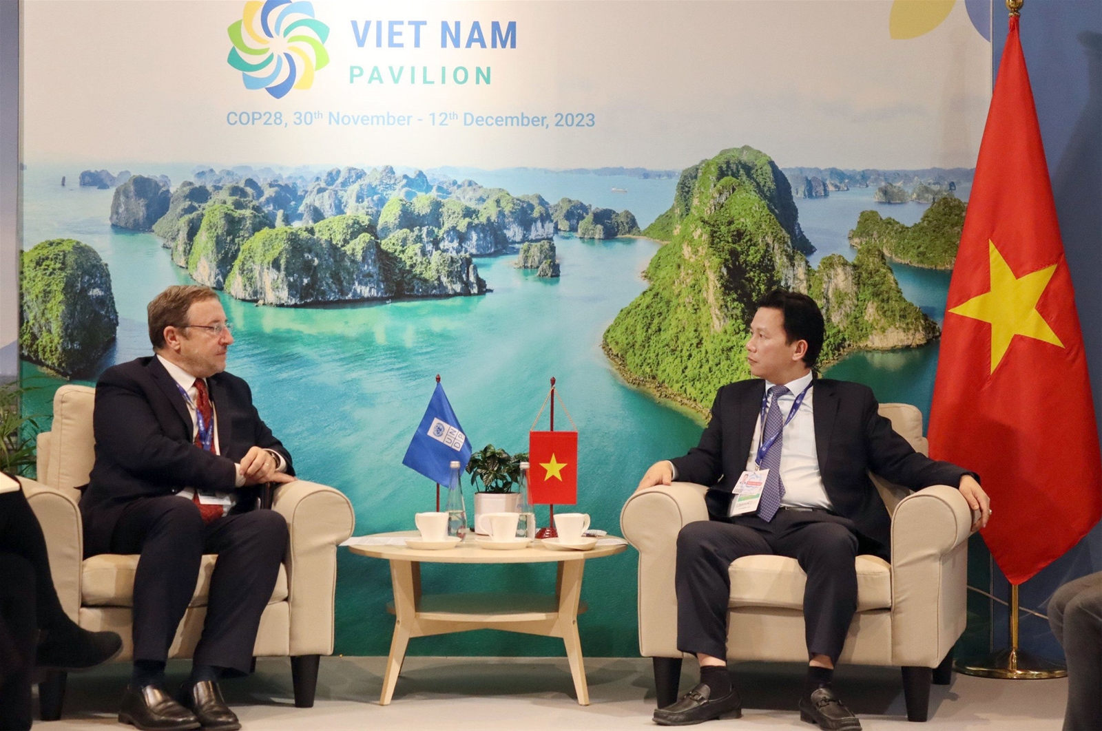 Phóng sự ảnh Bộ trưởng Bộ Tài nguyên và Môi trường Đặng Quốc Khánh tại hội nghị COP28