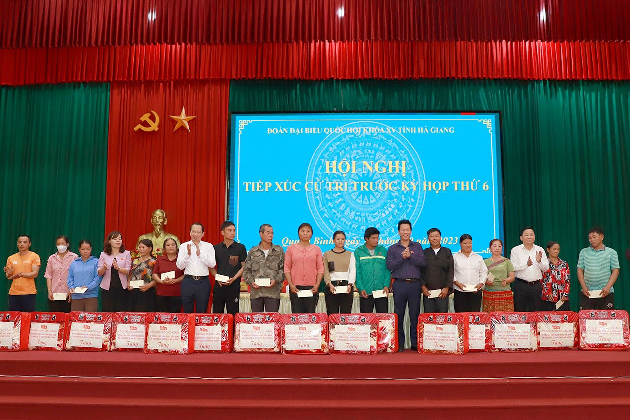 Bộ trưởng Đặng Quốc Khánh tiếp xúc cử tri Hà Giang trước Kỳ họp thứ 6, Quốc hội khóa XV