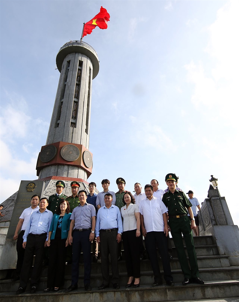 Bộ trưởng Đặng Quốc Khánh cùng Đoàn ĐBQH tỉnh Hà Giang tiếp xúc cử tri sau Kỳ họp thứ Năm, Quốc hội khoá XV