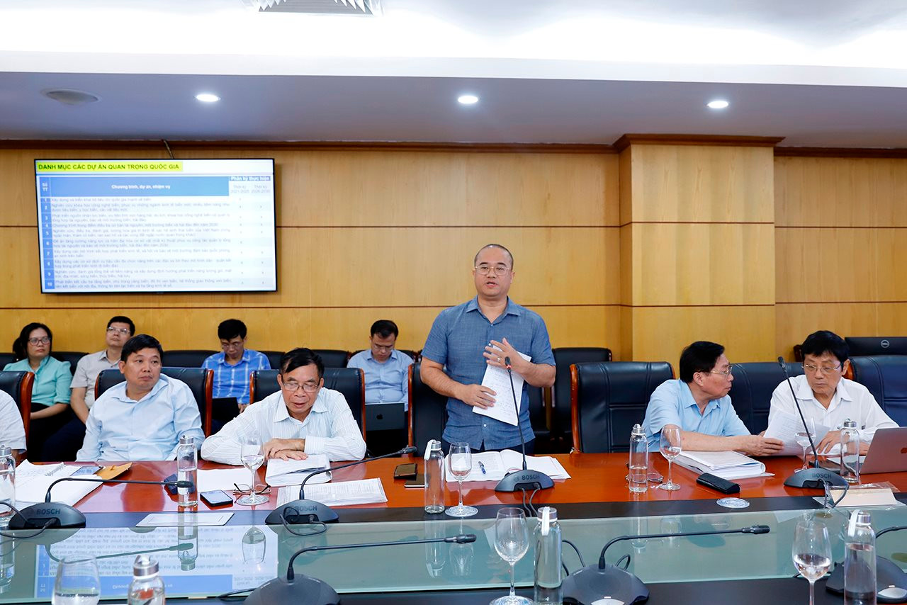 Bộ trưởng Đặng Quốc Khánh chủ trì cuộc họp về Quy hoạch không gian biển quốc gia thời kỳ 2021-2030, tầm nhìn đến năm 2045