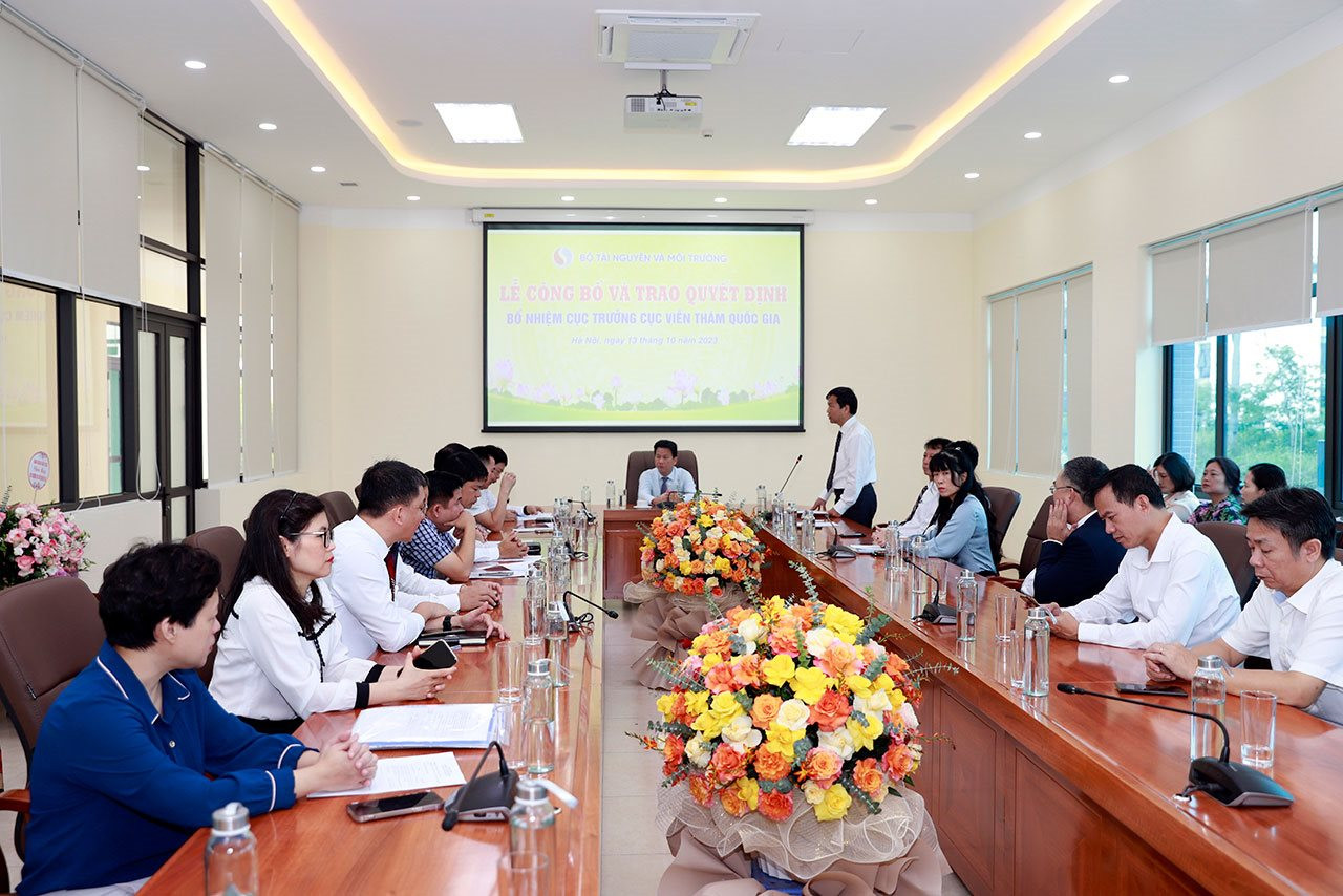 Bộ trưởng Đặng Quốc Khánh trao Quyết định bổ nhiệm Cục trưởng Cục Viễn thám quốc gia