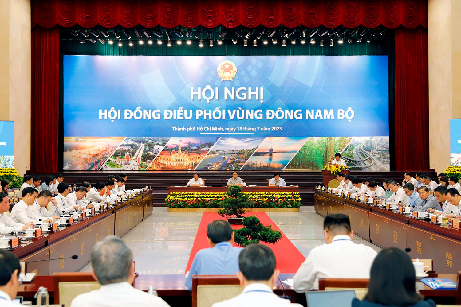 Đề xuất các giải pháp quan trọng để bảo vệ môi trường và thích ứng với biến đổi khí hậu của vùng Đông Nam Bộ