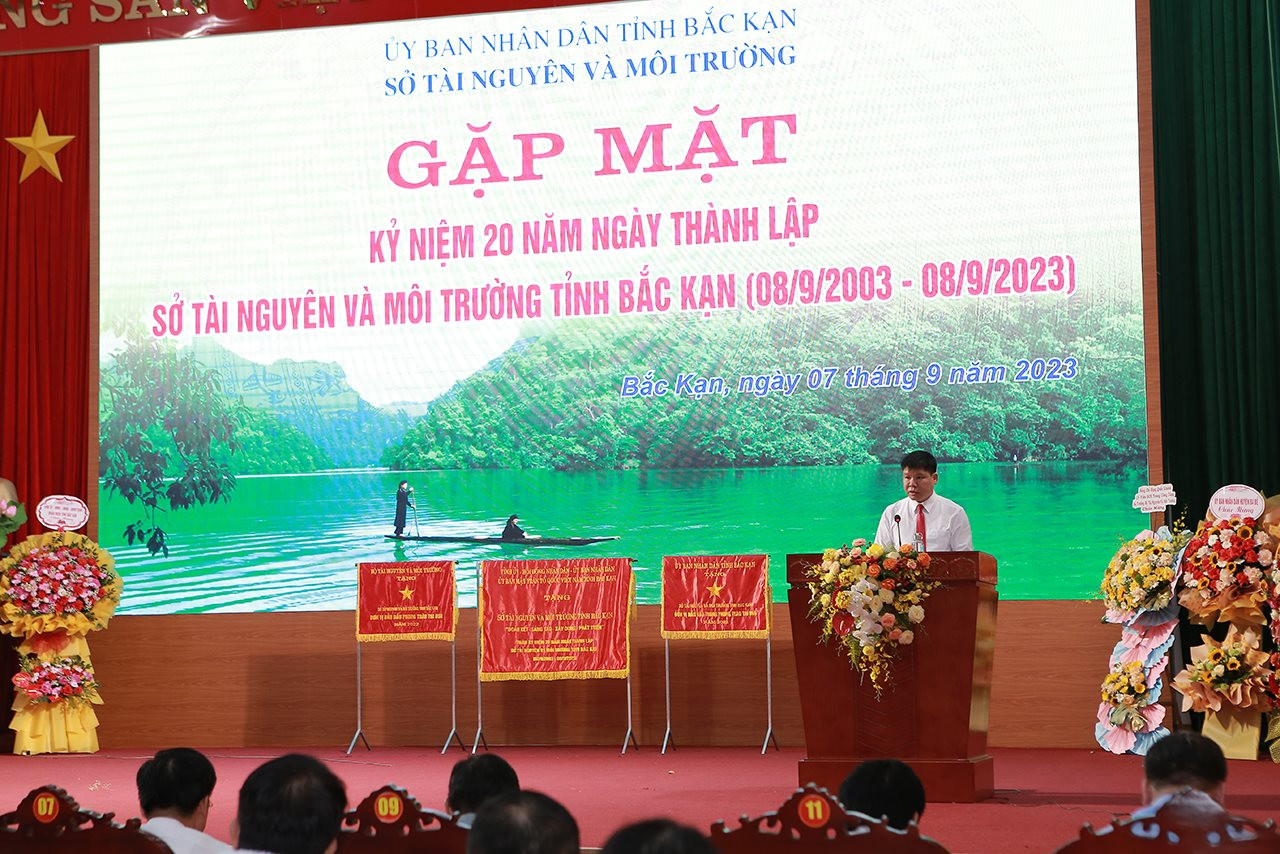 Bộ trưởng Đặng Quốc Khánh dự Lễ Kỷ niệm 20 năm thành lập Sở TN&MT tỉnh Bắc Kạn