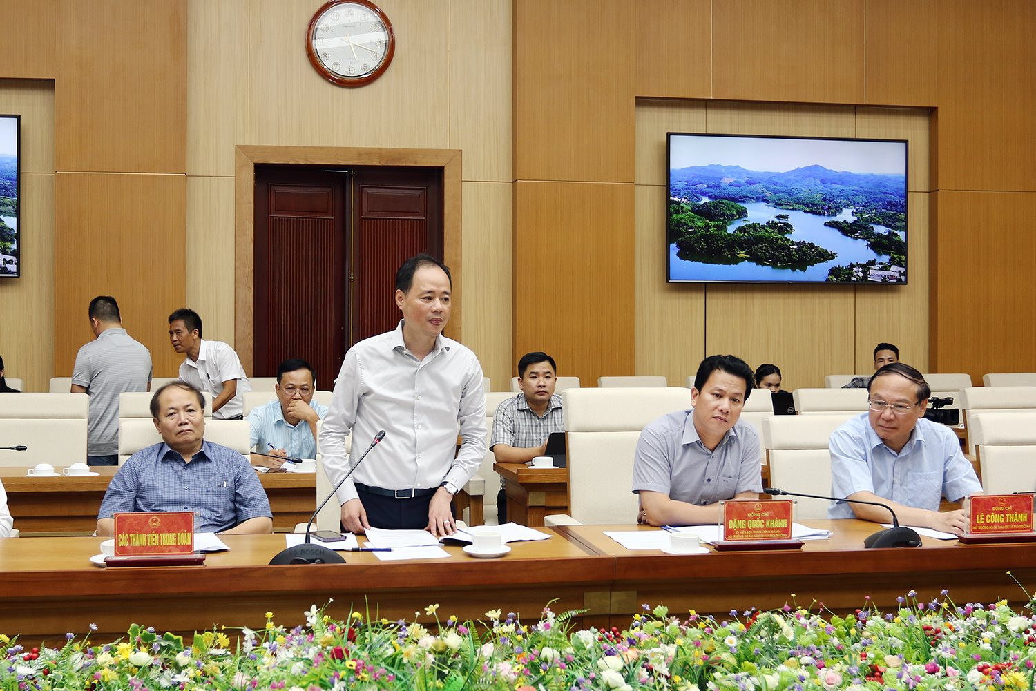 Bộ trưởng Đặng Quốc Khánh làm việc với Lãnh đạo tỉnh Phú Thọ về công tác quản lý tài nguyên và môi trường