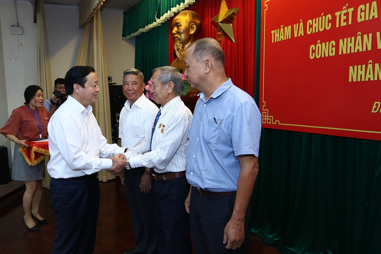 Phó Thủ tướng Trần Hồng Hà thăm và chúc tết gia đình chính sách, hộ nghèo, công nhân tại Đồng Nai