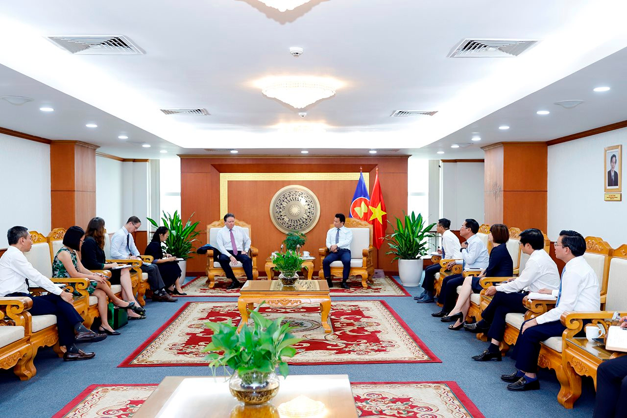 Bộ trưởng Đặng Quốc Khánh tiếp và làm việc với Đại sứ Hoa Kỳ tại Việt Nam