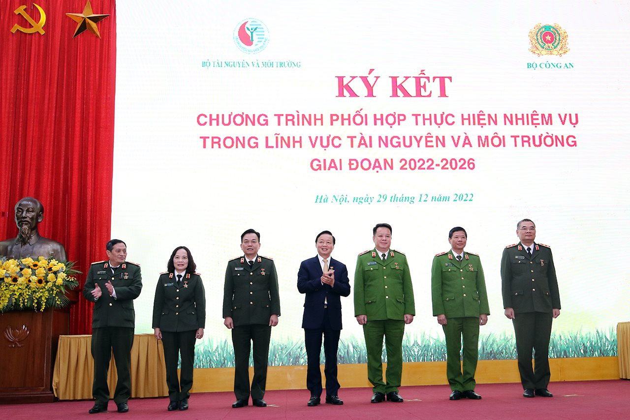 Kết nối liên thông Cơ sở dữ liệu quốc gia về đất đai và dân cư