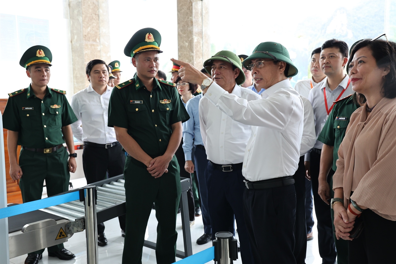 Phó Thủ tướng Bùi Thanh Sơn nhấn mạnh 4 nhiệm vụ đối với Bộ đội Biên phòng tỉnh Cao Bằng