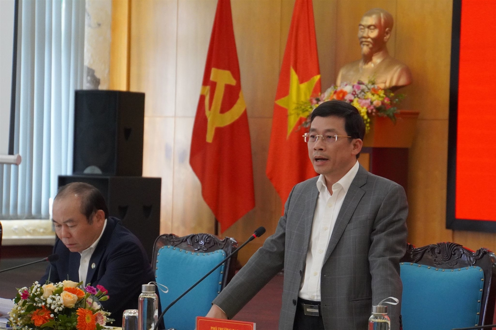 Sửa Luật Đất đai, kéo dài thời gian thuê đất đối với kinh tế tư nhân