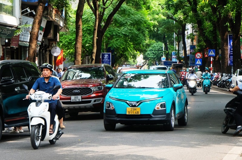 Các hãng taxi điện có thể kiếm thêm tiền nhờ bán tín chỉ carbon
