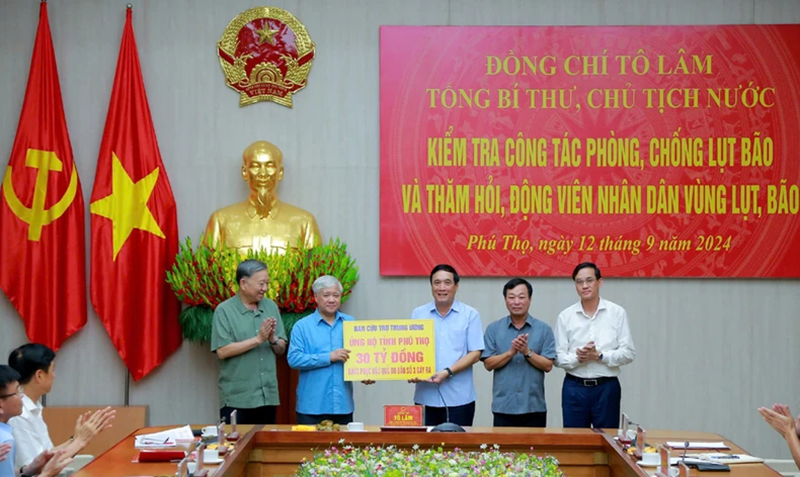 Tổng Bí thư, Chủ tịch nước Tô Lâm kiểm tra công tác phòng, chống lụt bão tại Phú Thọ