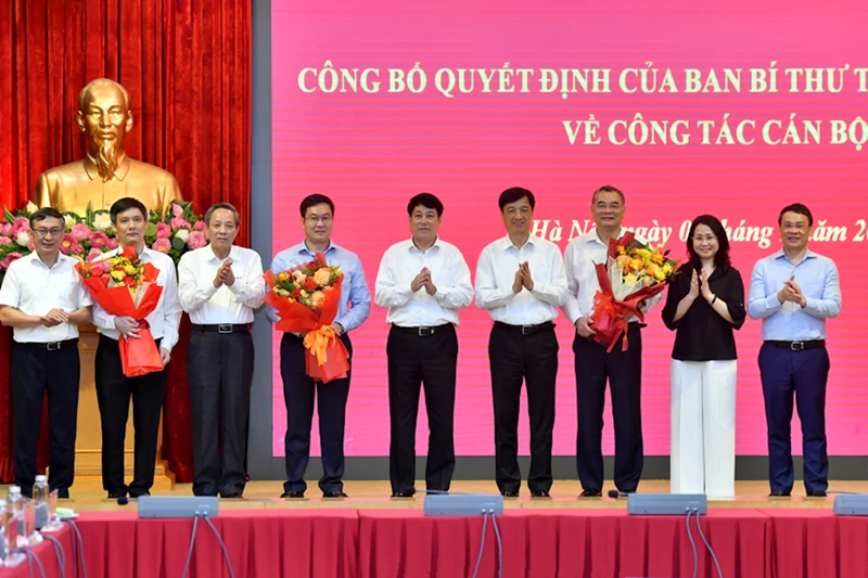 Công bố các quyết định bổ nhiệm chức vụ Trợ lý Tổng Bí thư