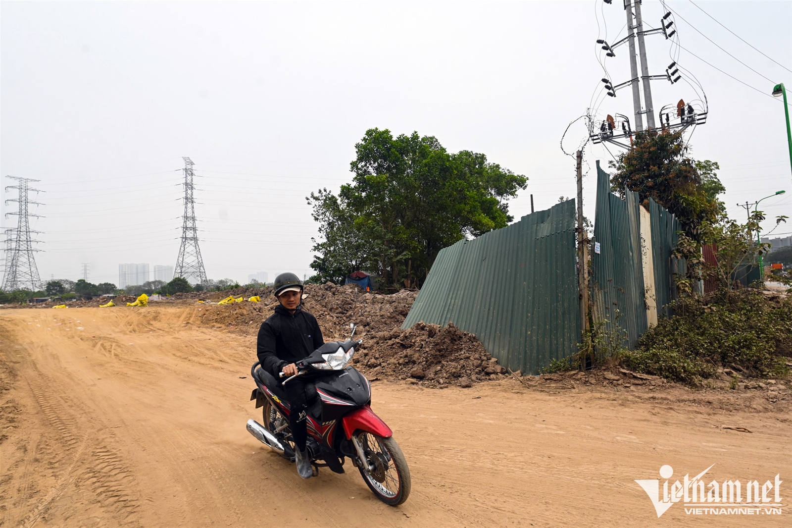 Khu đất 'vàng' được chủ đầu tư 'ôm' rồi bỏ hoang gần 20 năm