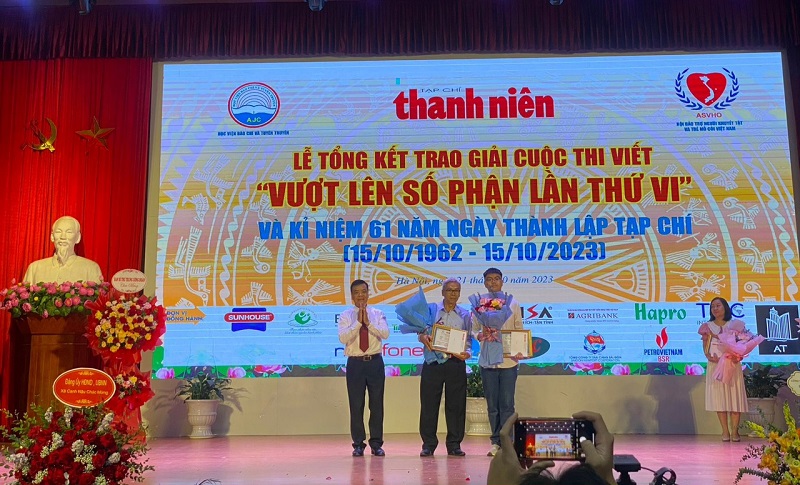 Trao giải cuộc thi viết 'Vượt lên số phận' lần VI và kỷ niệm 61 năm thành lập Tạp chí Thanh niên