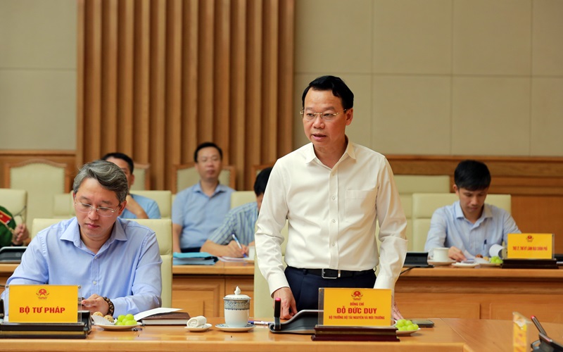 Tháo gỡ khó khăn, vướng mắc cho các dự án, đất đai để khơi thông nguồn lực phát triển