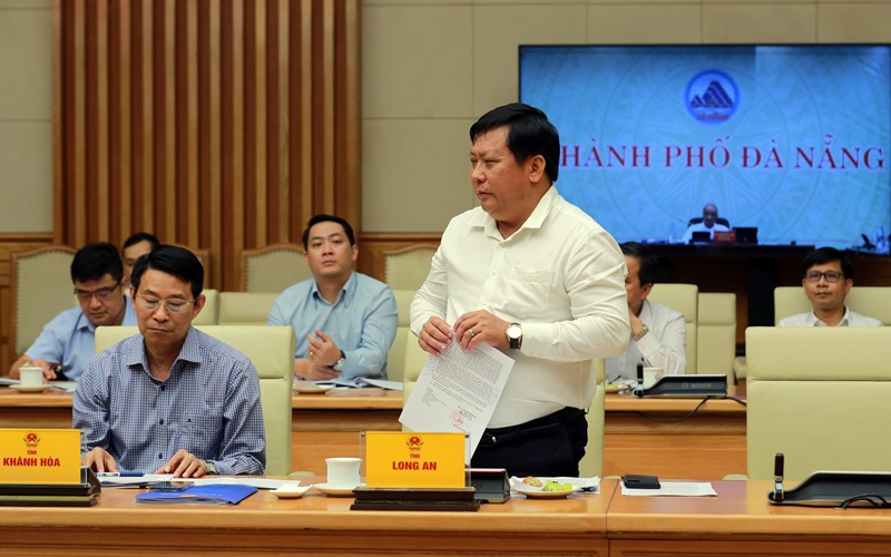 Tháo gỡ khó khăn, vướng mắc cho các dự án, đất đai để khơi thông nguồn lực phát triển