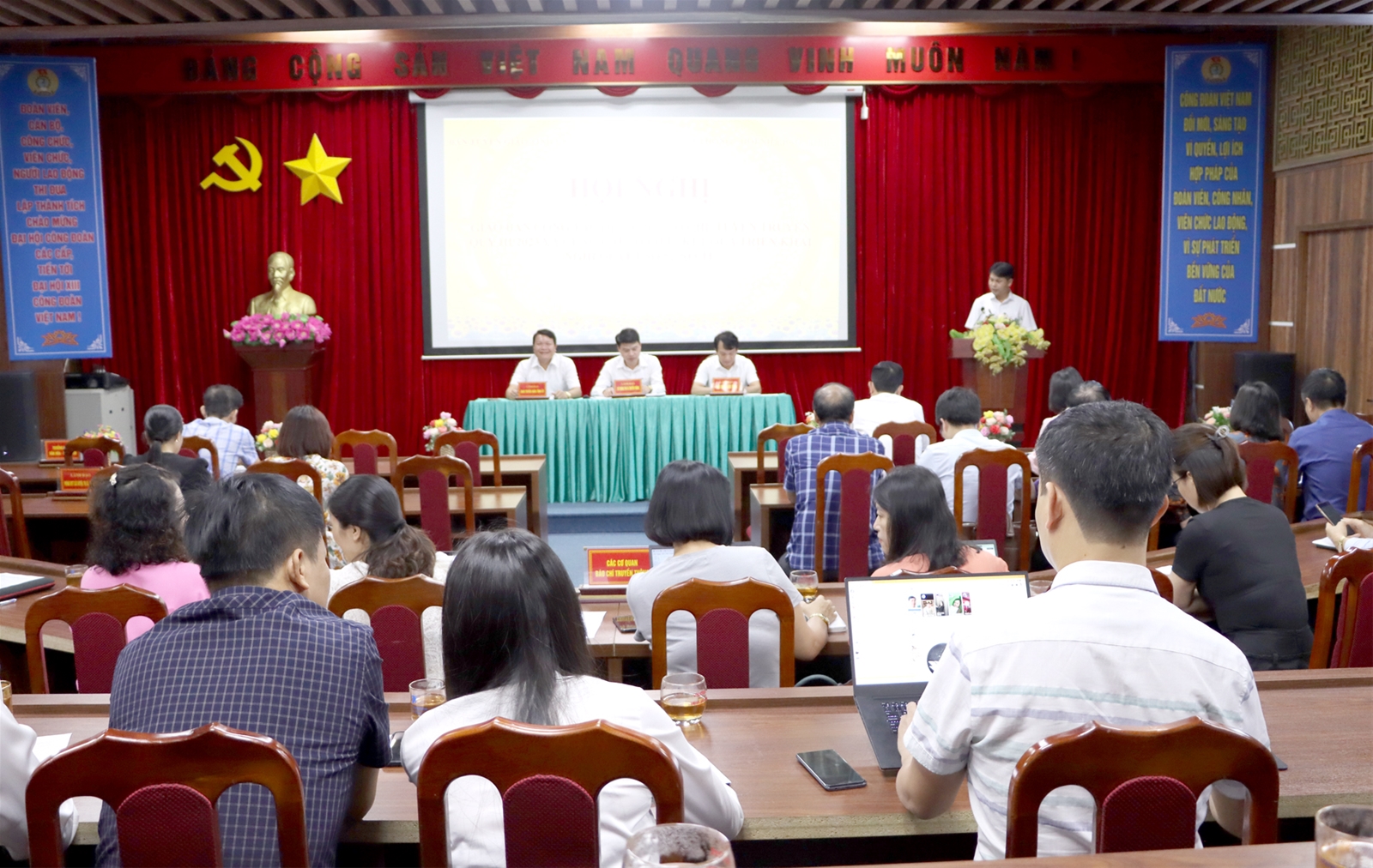 Bắc Ninh giao ban báo chí quý III, triển khai nhiệm vụ tuyên truyền quý IV năm 2023