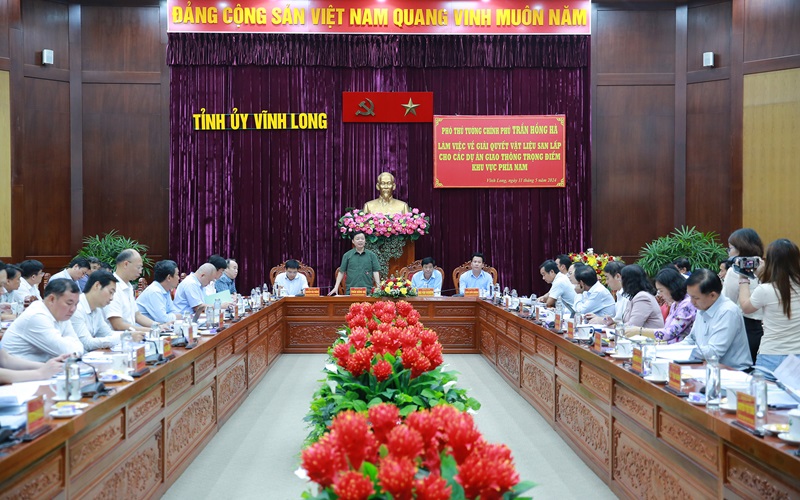 Dứt khoát không để các dự án giao thông trọng điểm chờ cát, thiếu cát