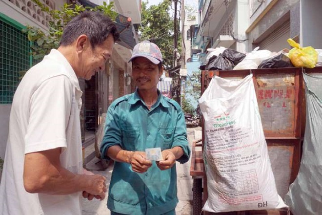 Loay hoay bài toán thu phí rác thải