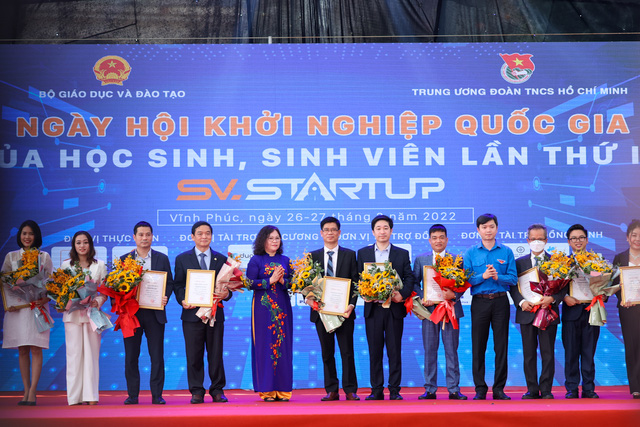 Chùm ảnh: Thủ tướng Phạm Minh Chính dự Ngày hội Khởi nghiệp quốc gia