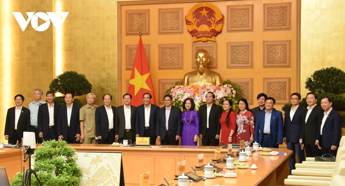 Thủ tướng làm việc với Ban Thường vụ Trung ương Hội Người cao tuổi Việt Nam