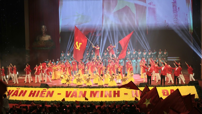 Thủ đô Hà Nội văn hiến, nơi hội tụ, kết tinh, tỏa sáng giá trị cao quý của dân tộc