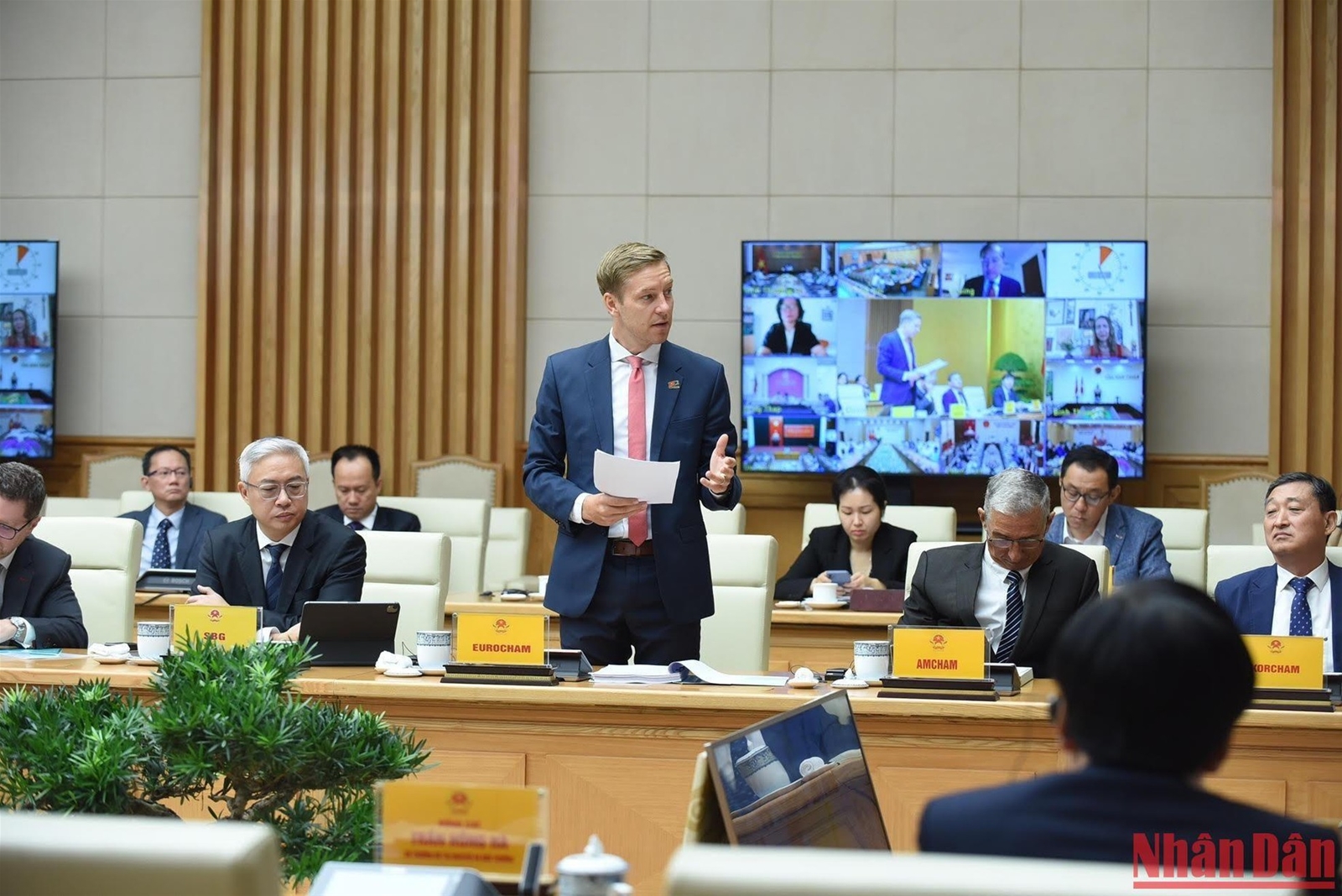 Thủ tướng Phạm Minh Chính chủ trì Hội nghị Thủ tướng Chính phủ với doanh nghiệp đầu tư nước ngoài