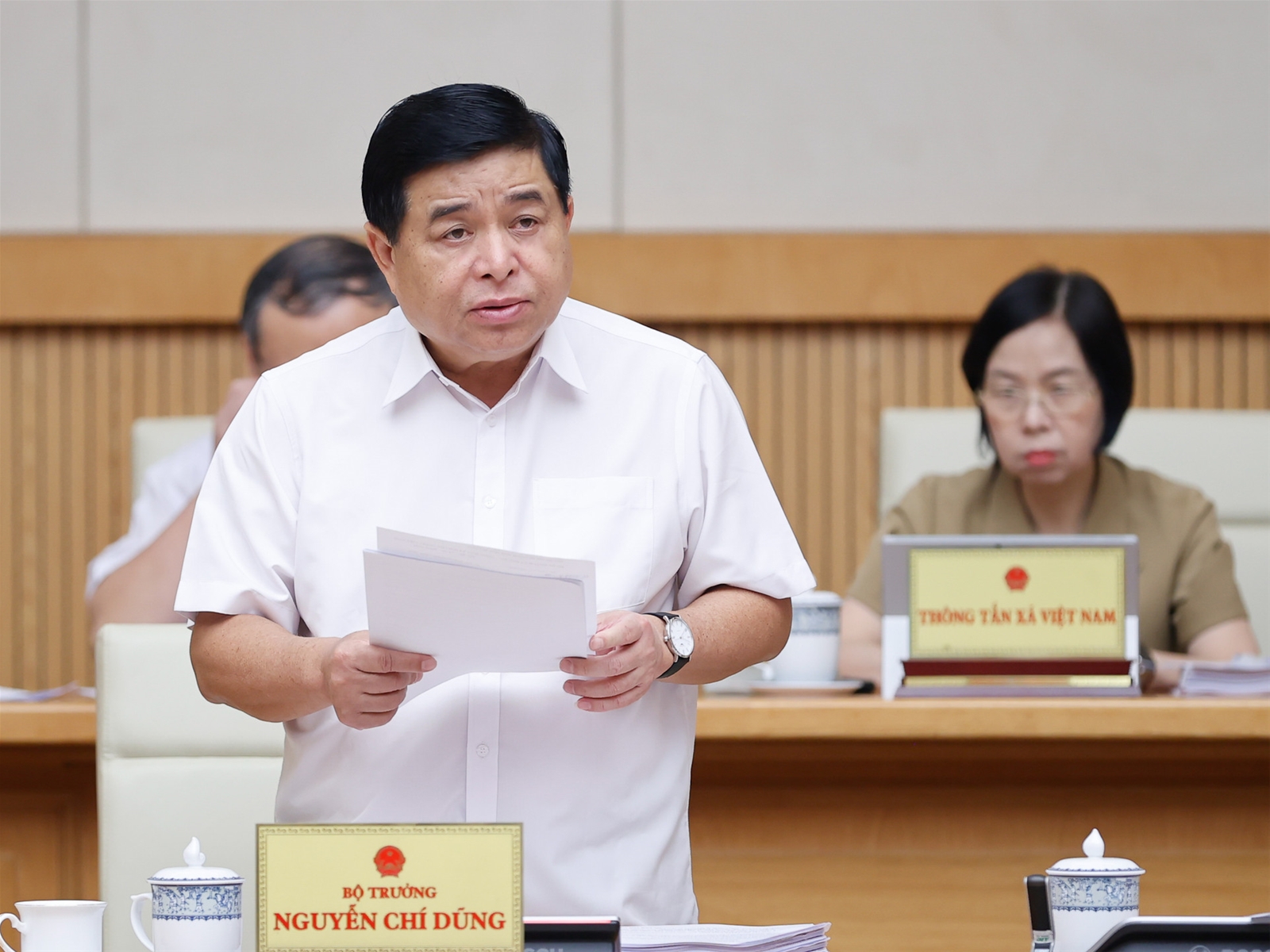 Thủ tướng: Phấn đấu tăng trưởng quý III từ 6,5-7%, giữ đà, giữ nhịp phát triển trong năm 2025