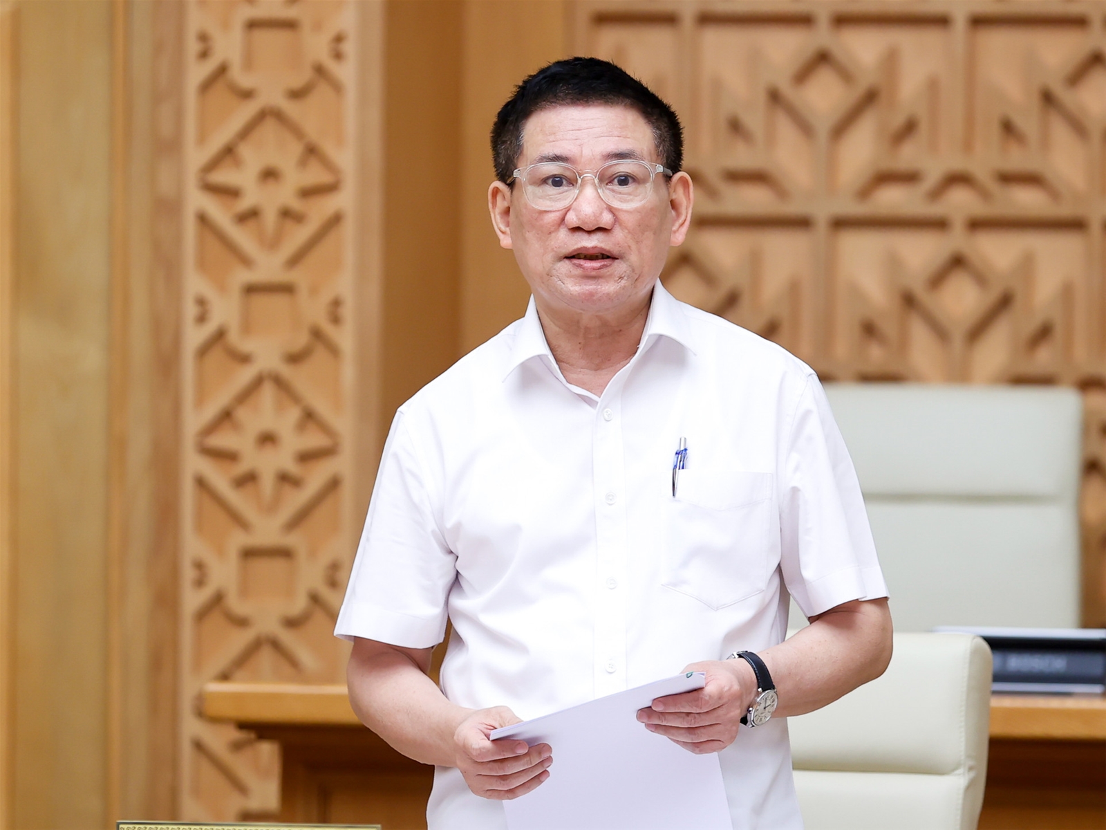 Thủ tướng: Phấn đấu tăng trưởng quý III từ 6,5-7%, giữ đà, giữ nhịp phát triển trong năm 2025