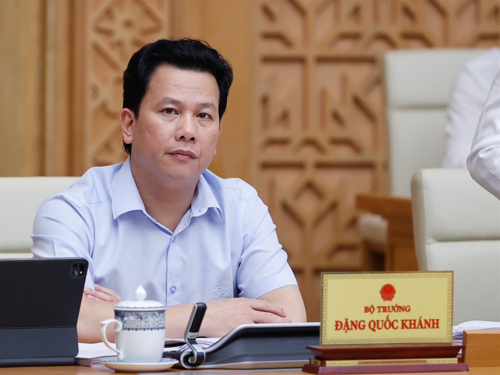 Thủ tướng: Phấn đấu tăng trưởng quý III từ 6,5-7%, giữ đà, giữ nhịp phát triển trong năm 2025