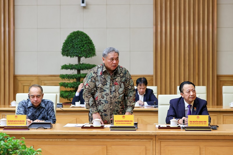 Thủ tướng: ASEAN BAC cùng Chính phủ và nhân dân các nước ASEAN thực hiện 05 đồng hành