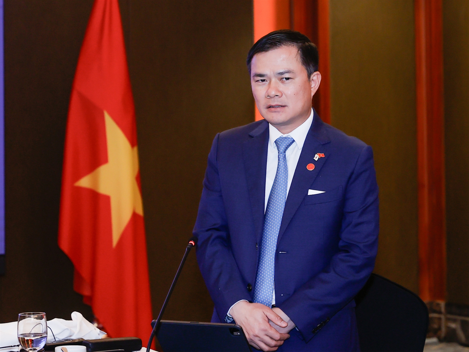 Thủ tướng dự tọa đàm với chuyên gia, nhà khoa học bán dẫn, trí tuệ nhân tạo của Hàn Quốc