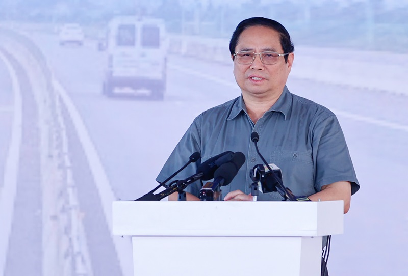 Thủ tướng dự lễ khánh thành tuyến đường nối 2 cao tốc huyết mạch của miền Bắc