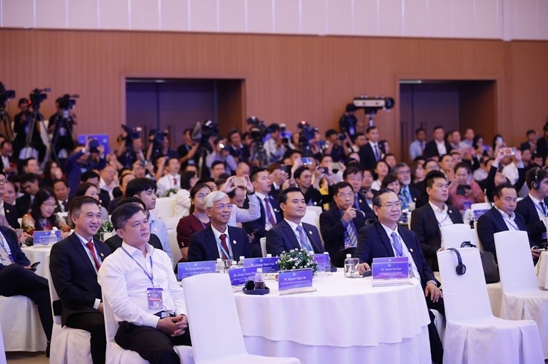 Thủ tướng: TPHCM gánh vác trọng trách và sứ mệnh trong chuyển đổi công nghiệp