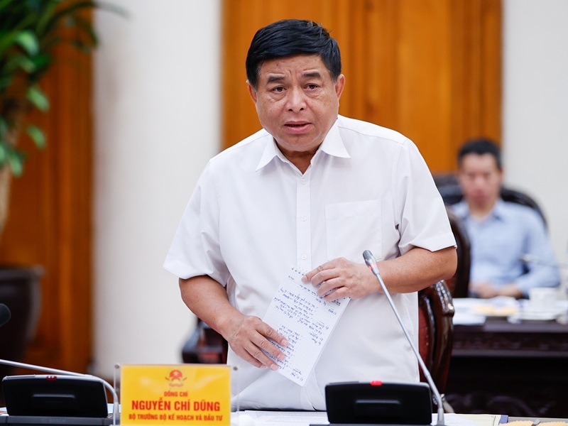 Thủ tướng Phạm Minh Chính: Đẩy mạnh phân cấp, phân quyền và cắt giảm thủ tục hành chính