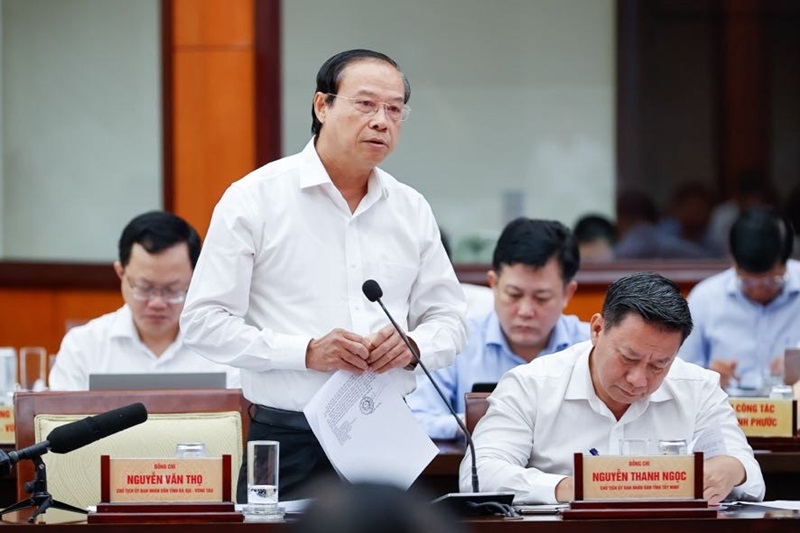 Thủ tướng chỉ đạo thúc đẩy các dự án hạ tầng trọng điểm tại Đông Nam Bộ