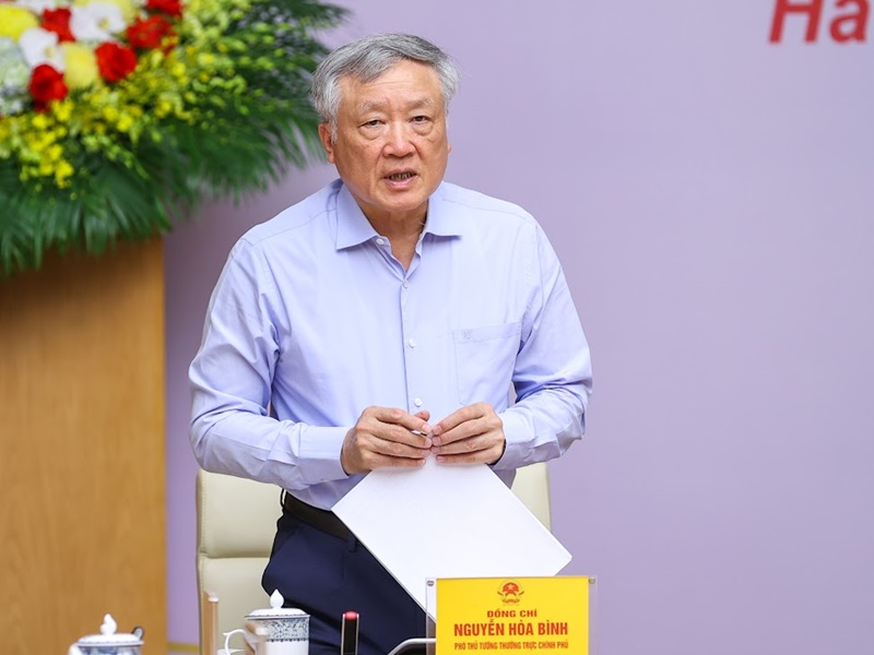 Thủ tướng chủ trì Hội nghị khắc phục hậu quả bão số 3