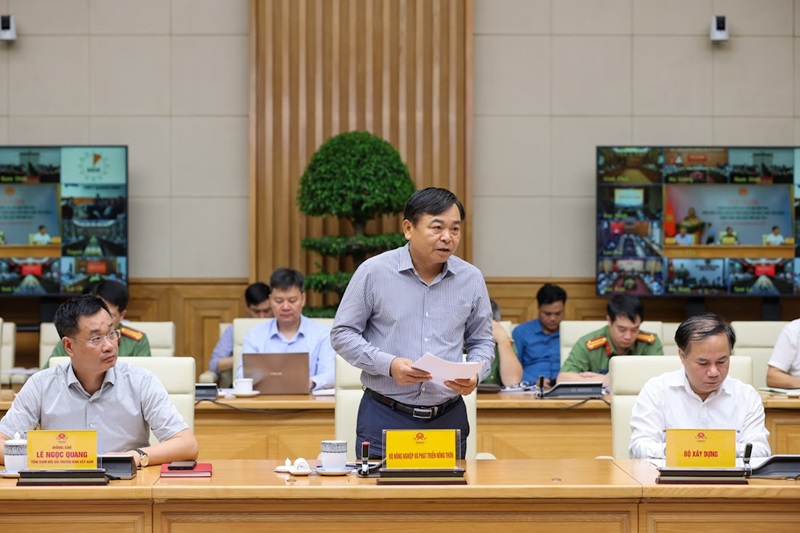 Thủ tướng chủ trì Hội nghị khắc phục hậu quả bão số 3