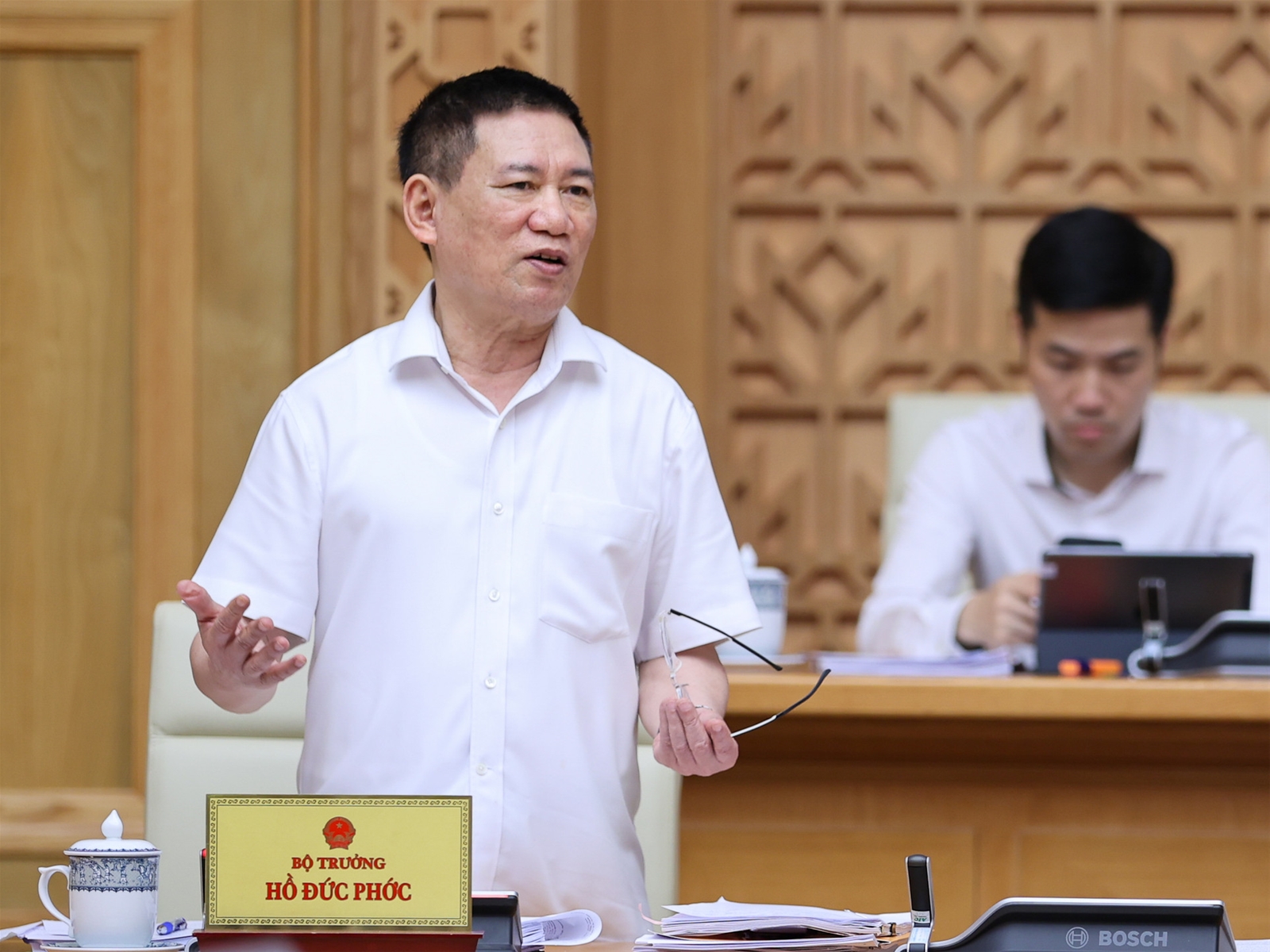 Thủ tướng Phạm Minh Chính: Các quy định phải khả thi, tháo gỡ được khó khăn, vướng mắc, huy động mọi nguồn lực phát triển