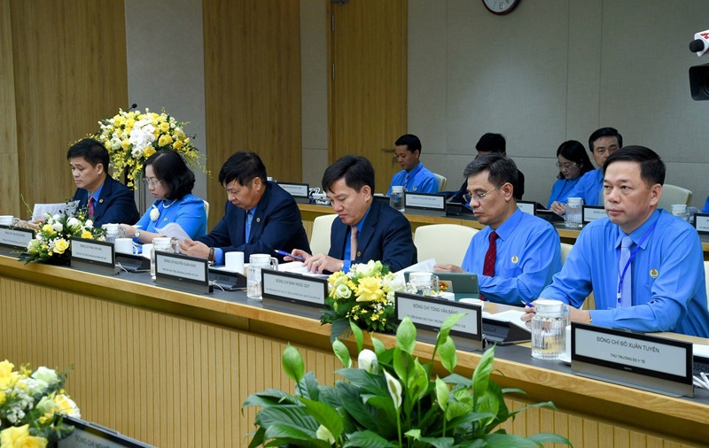 Thủ tướng: Phải có bước đột phá về nhà ở cho người lao động trong thời gian tới