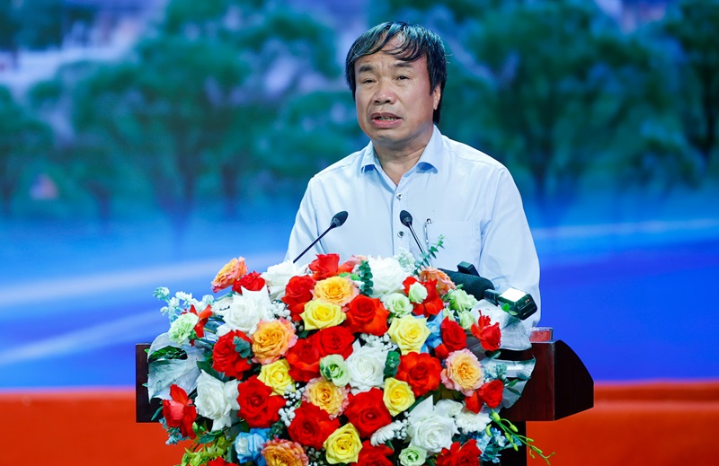 Thủ tướng chỉ rõ những 'tài sản vô giá' để Ninh Bình bứt phá, phát triển nhanh, bền vững