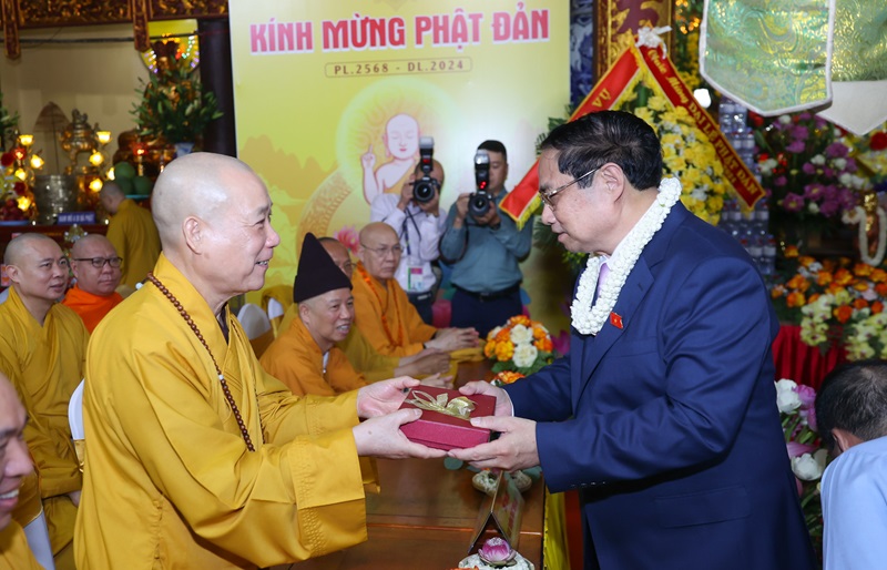 Thủ tướng Phạm Minh Chính chúc mừng Đại lễ Phật đản 2024