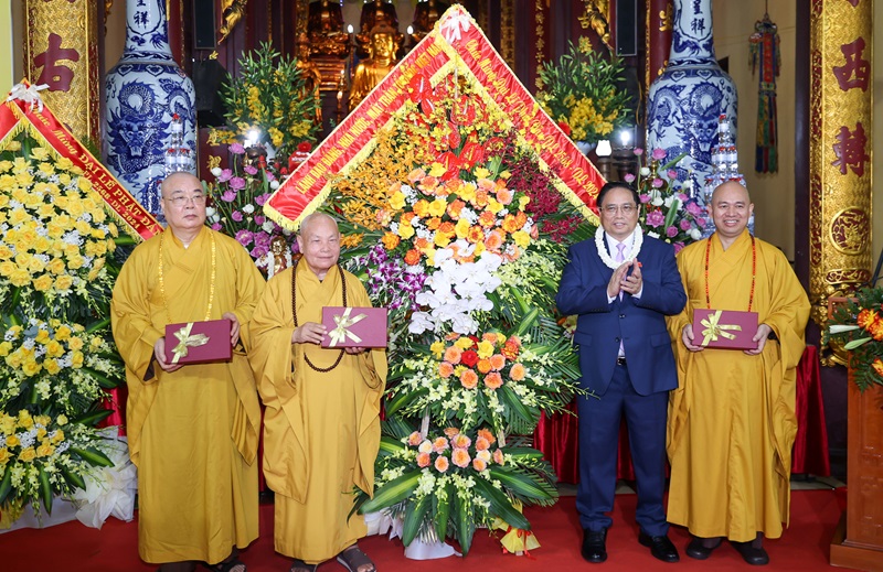Thủ tướng Phạm Minh Chính chúc mừng Đại lễ Phật đản 2024