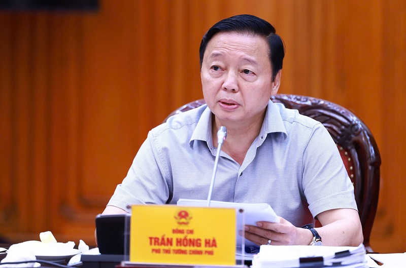 Thủ tướng Phạm Minh Chính chủ trì cuộc họp về 3 dự án luật thuế và quản lý vốn