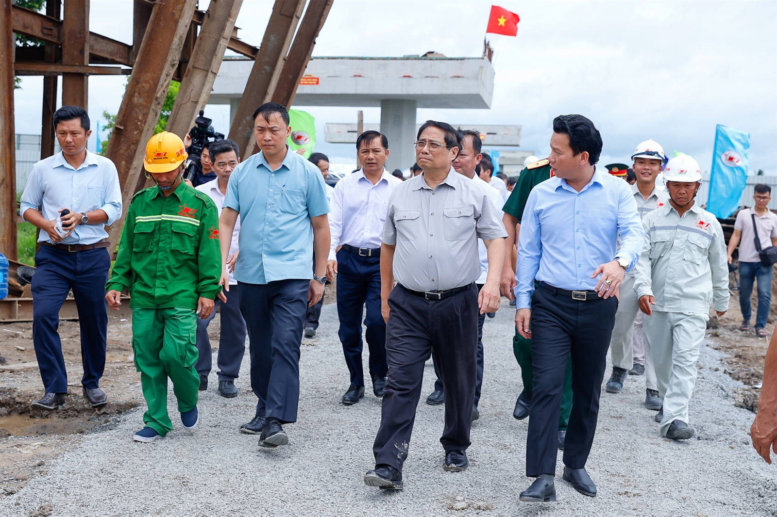 Thủ tướng Phạm Minh Chính: Quyết tâm hoàn thành khoảng 1.200 km cao tốc cho ĐBSCL