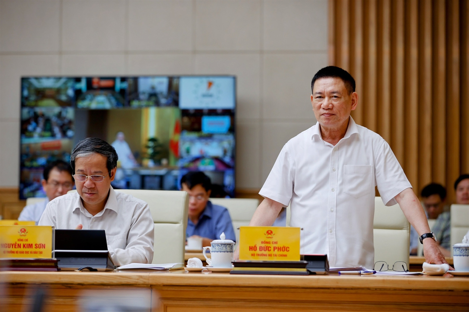 Thủ tướng: '5 quyết tâm', '5 bảo đảm' để thúc đẩy giải ngân, sử dụng hiệu quả nhất nguồn vốn gần 670 nghìn tỷ đồng